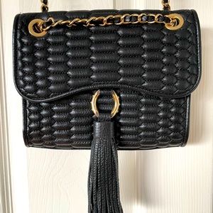 Genuine leather purse. Aimee Kestenberg